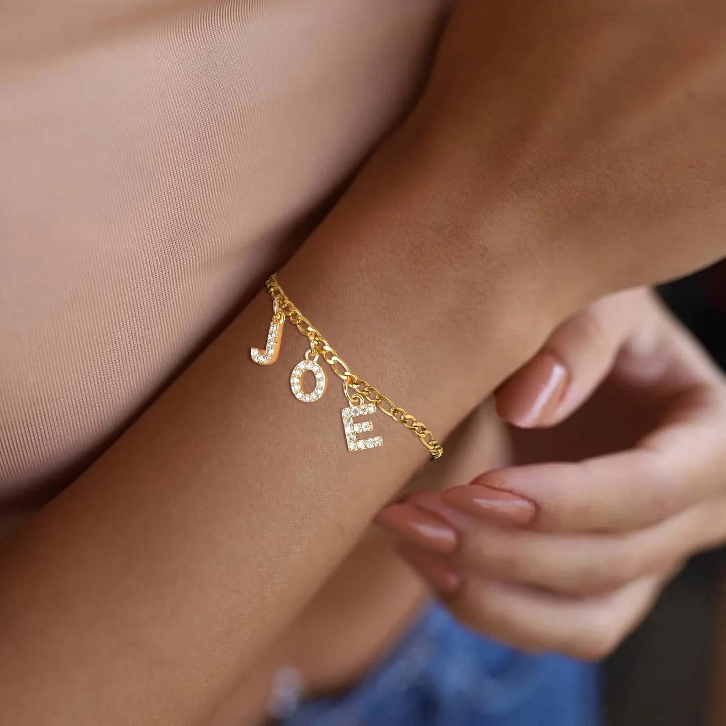 Customizable Nameplate Bracelet